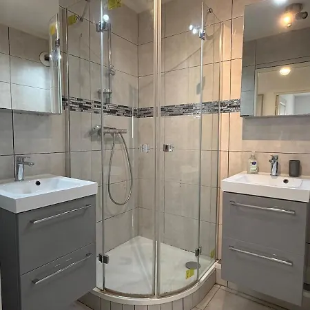 Apartmán T3 Lumineux 2 Terrasse Et Parking *