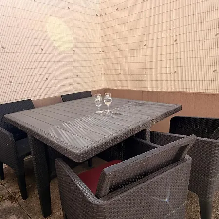 T3 Lumineux 2 Terrasse Et Parking